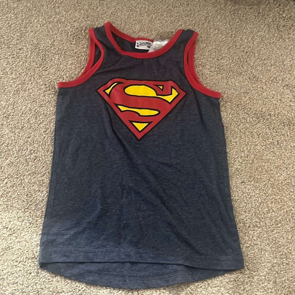 Superman shirt for boys size S